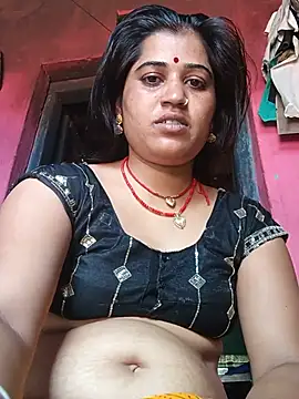 Snapshot of Hot_kamla chatting on 06-04-26, 06:08 Hot kamla online show from 06-04-26, 06:08