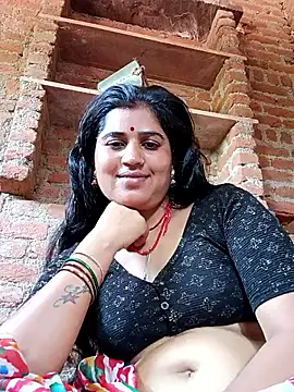Snapshot of Hot_kamla chatting on 06-09-26, 08:04 Hot kamla online show from 06-09-26, 08:04