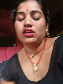 Snapshot of Hot_kamla chatting on 07-19-26, 09:46 Hot kamla online show from 07-19-26, 09:46