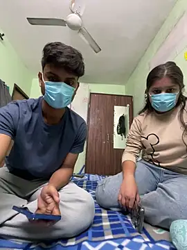 Snapshot of Cute_hotzara chatting on 11-17-25, 04:29 Cute hotzara online show from 11-17-25, 04:29