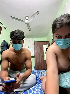 Snapshot of Cute_hotzara chatting on 11-22-25, 04:33 Cute hotzara online show from 11-22-25, 04:33