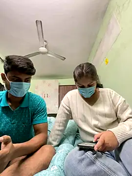 Snapshot of Cute_hotzara chatting on 11-25-25, 04:34 Cute hotzara online show from 11-25-25, 04:34