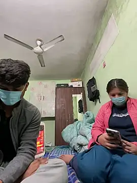 Snapshot of Cute_hotzara chatting on 01-15-26, 04:39 Cute hotzara online show from 01-15-26, 04:39