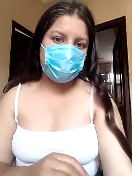 Snapshot of Cute_hotzara chatting on 05-04-26, 04:30 Cute hotzara online show from 05-04-26, 04:30