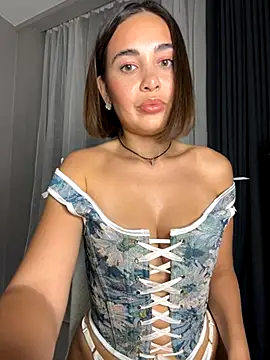 Snapshot of Tatargirl chatting on 11-25-25, 10:32 Tatargirl online show from 11-25-25, 10:32