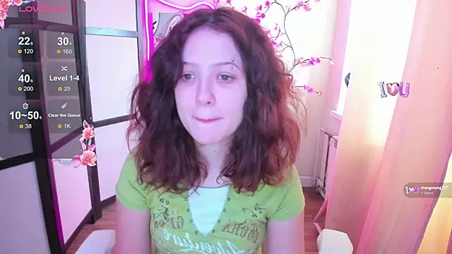 Snapshot of Anora_Miller chatting on 11-22-25, 08:35 Anora Miller online show from 11-22-25, 08:35