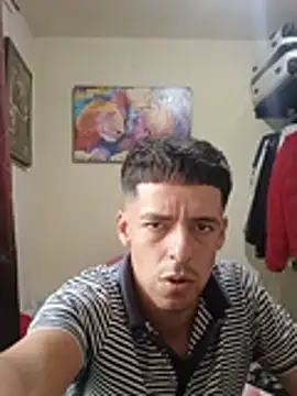 Snapshot of Junior_47 chatting on 07-18-26, 12:26 Junior 47 online show from 07-18-26, 12:26
