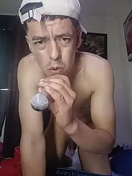 Snapshot of Junior_47 chatting on 07-19-26, 12:31 Junior 47 online show from 07-19-26, 12:31