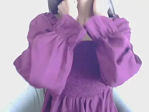 Snapshot of Aarruuuu chatting on 11-29-25, 06:05 Aarruuuu online show from 11-29-25, 06:05