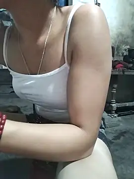 gugu0022 online show from 04-13-26, 12:32