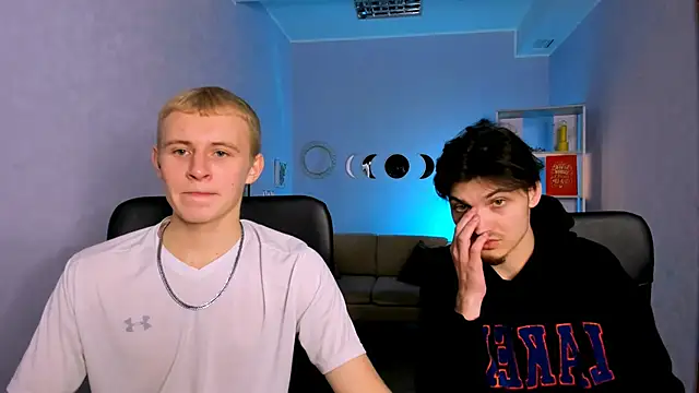 Snapshot of rafael_bien chatting on 12-22-25, 01:08 rafael bien online show from 12-22-25, 01:08