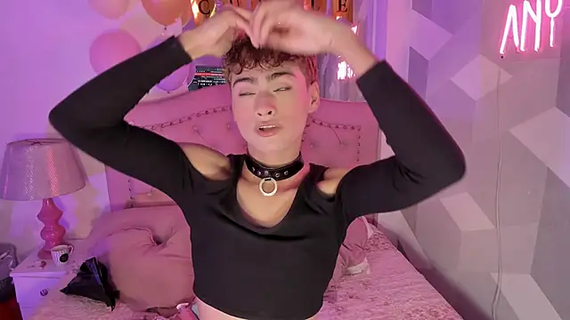 Snapshot of JacobRusso chatting on 12-14-25, 09:52 JacobRusso online show from 12-14-25, 09:52