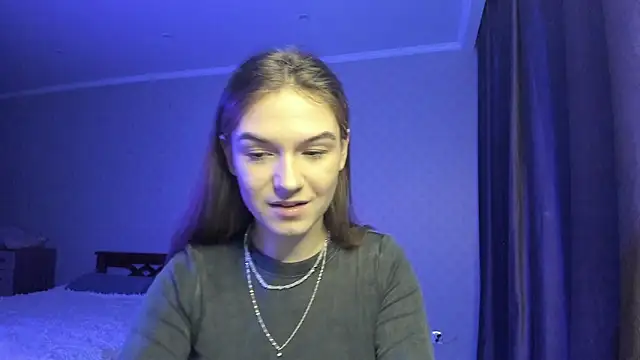 Snapshot of luna_lust_212 chatting on 11-28-25, 03:20 luna lust 212 online show from 11-28-25, 03:20