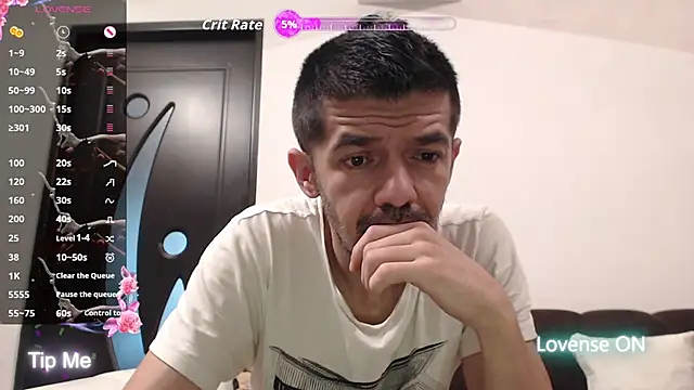 Snapshot of Dale_E chatting on 11-24-25, 06:02 Dale E online show from 11-24-25, 06:02