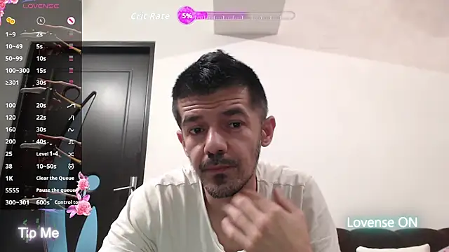 Snapshot of Dale_E chatting on 11-25-25, 06:02 Dale E online show from 11-25-25, 06:02