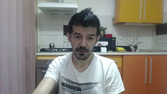 Snapshot of Dale_E chatting on 12-05-25, 06:22 Dale E online show from 12-05-25, 06:22