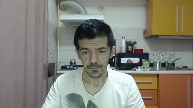 Snapshot of Dale_E chatting on 12-15-25, 05:12 Dale E online show from 12-15-25, 05:12