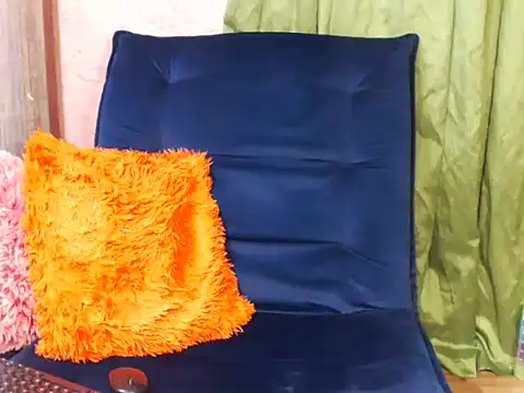 Snapshot of SexyButterflyxx chatting on 12-01-25, 05:07 SexyButterflyxx online show from 12-01-25, 05:07