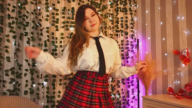 cheeky cherry  online show from 11-20-25, 03:12