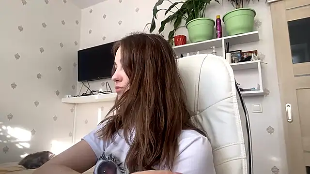 SweetieKatie online show from 02-10-26, 11:58