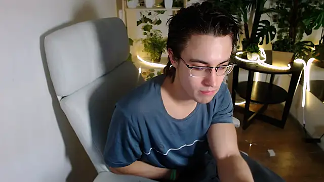 Snapshot of JacobBrat chatting on 11-22-25, 08:08 JacobBrat online show from 11-22-25, 08:08