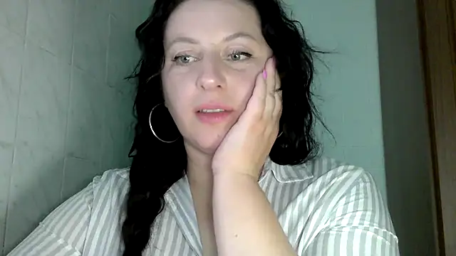 MelinaAx online show from 04-18-26, 08:09