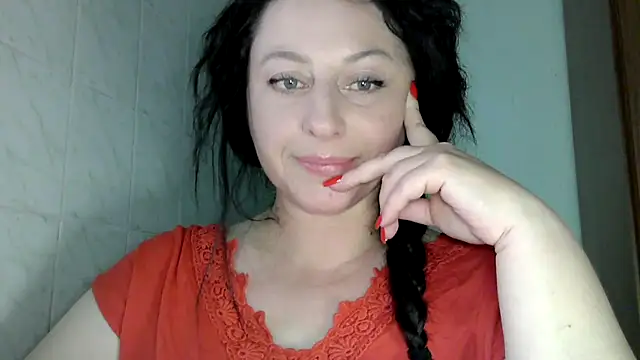 Snapshot of MelinaAx chatting on 05-22-26, 08:14 MelinaAx online show from 05-22-26, 08:14