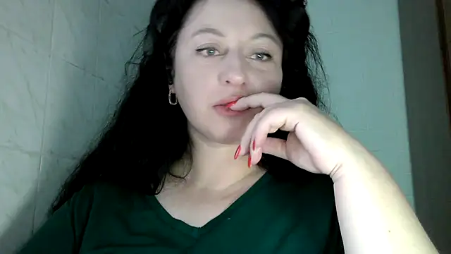 Snapshot of MelinaAx chatting on 05-31-26, 09:16 MelinaAx online show from 05-31-26, 09:16
