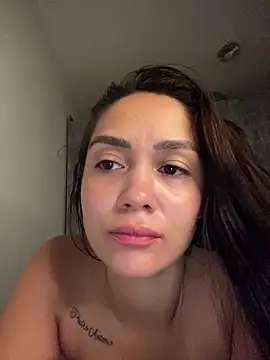 carolsapequinha online show from 04-12-26, 10:20