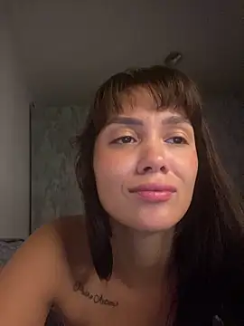 carolsapequinha online show from 04-17-26, 11:24