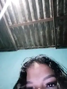 Snapshot of andynhasafadinha chatting on 12-05-25, 08:23 andynhasafadinha online show from 12-05-25, 08:23