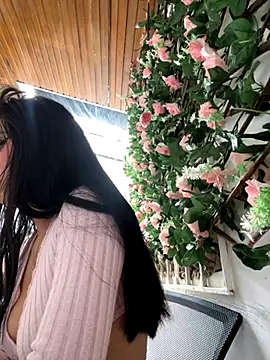 Irina Fernandez online show from 11-26-25, 04:08