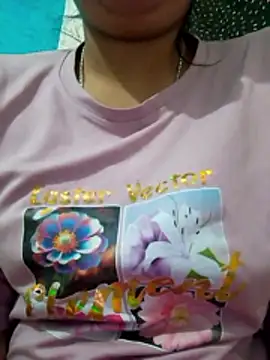 Snapshot of isha_sharma2002 chatting on 01-10-26, 02:19 isha sharma2002 online show from 01-10-26, 02:19