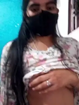 Snapshot of isha_sharma2002 chatting on 01-14-26, 12:55 isha sharma2002 online show from 01-14-26, 12:55