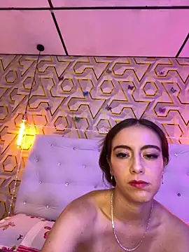 Snapshot of MelanyyJhonson15 chatting on 11-25-25, 11:38 MelanyyJhonson15 online show from 11-25-25, 11:38