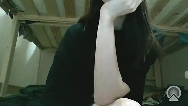 Snapshot of AlineZex chatting on 11-23-25, 08:52 AlineZex online show from 11-23-25, 08:52