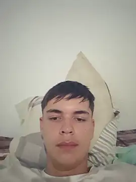 Snapshot of UnpaidMorn chatting on 12-16-25, 11:21 UnpaidMorn online show from 12-16-25, 11:21