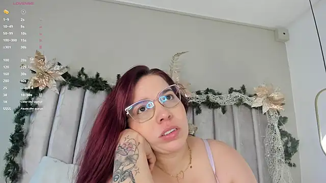 Snapshot of AnnaNoval_10 chatting on 12-01-25, 12:32 AnnaNoval 10 online show from 12-01-25, 12:32