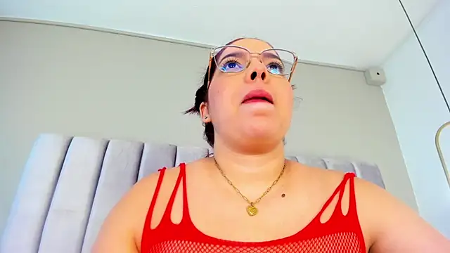 Snapshot of AnnaNoval_10 chatting on 02-02-26, 12:48 AnnaNoval 10 online show from 02-02-26, 12:48