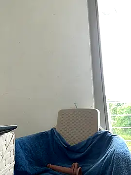 Snapshot of ginny_ross chatting on 12-02-25, 01:39 ginny ross online show from 12-02-25, 01:39