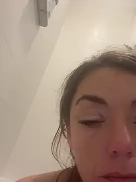 Snapshot of miatate chatting on 02-07-26, 09:02 miatate online show from 02-07-26, 09:02