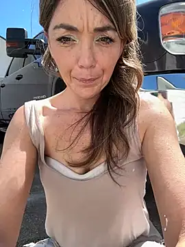 Snapshot of miatate chatting on 03-19-26, 05:50 miatate online show from 03-19-26, 05:50