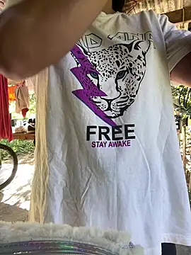 Snapshot of Monahliza chatting on 02-11-26, 11:26 Monahliza online show from 02-11-26, 11:26