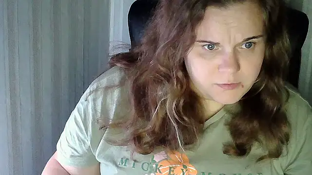 HollyXXEva online show from 11-24-25, 12:32