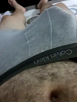 julianlondo111 online show from 11-13-25, 05:17