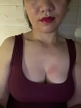 Snapshot of Diana-sexyy chatting on 07-08-26, 03:44 Diana-sexyy online show from 07-08-26, 03:44