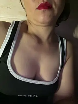 Snapshot of Diana-sexyy chatting on 07-14-26, 02:12 Diana-sexyy online show from 07-14-26, 02:12