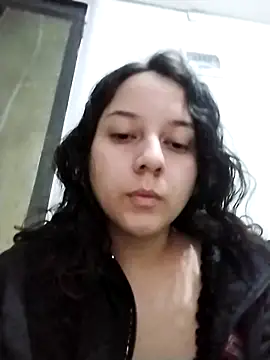 Snapshot of chibi_love chatting on 11-16-25, 04:29 chibi love online show from 11-16-25, 04:29