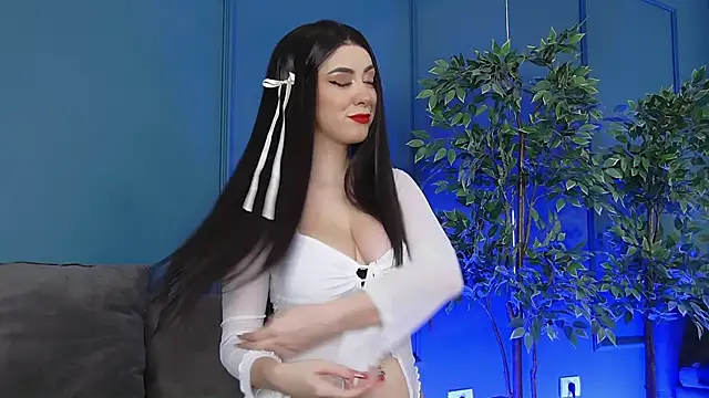 Snapshot of IrissBell chatting on 11-22-25, 06:34 IrissBell online show from 11-22-25, 06:34