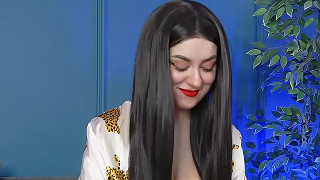 Snapshot of IrissBell chatting on 12-03-25, 06:32 IrissBell online show from 12-03-25, 06:32